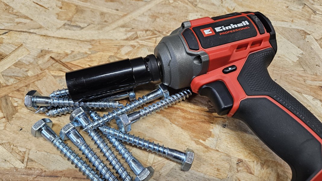 Boulonneuse Einhell 18/350 C Li BL