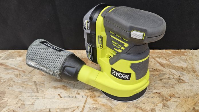 BF-test-ponceuse-excentrique-ryobi-r18ros-1 Ponceuse excentrique Ryobi R18ROS