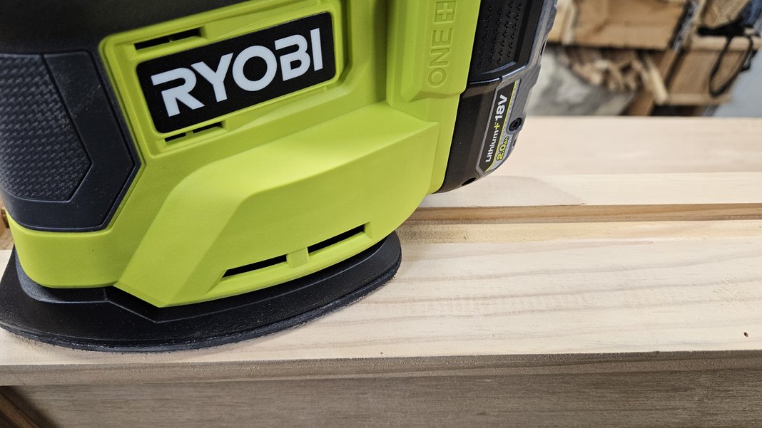 Ponceuse triangulaire Ryobi RPS 18-0