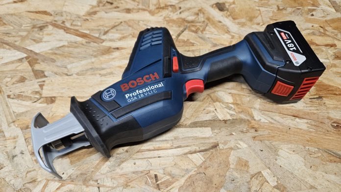 Scie sabre Bosch Pro GSA 18V Li C