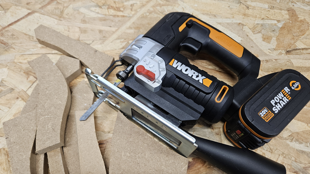 Scie sauteuse Worx WX543.9