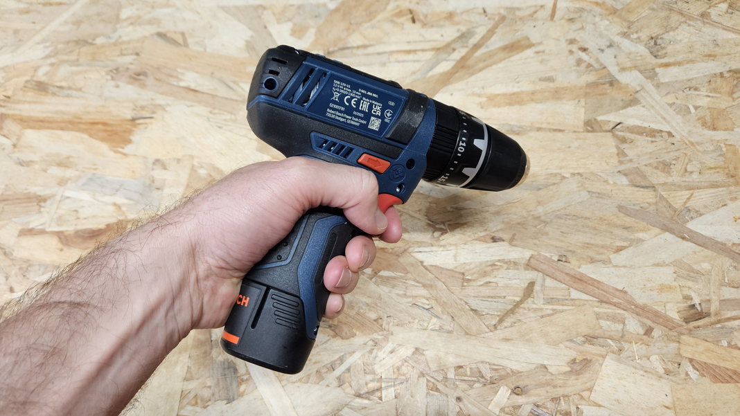 Perceuse visseuse à percussion Bosch Pro GSB 12V 15