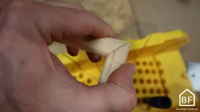 Comment Couper Des Baguettes D'angle En Bois