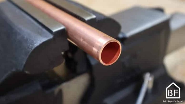 Comment couper un tube de cuivre et avec quel outil