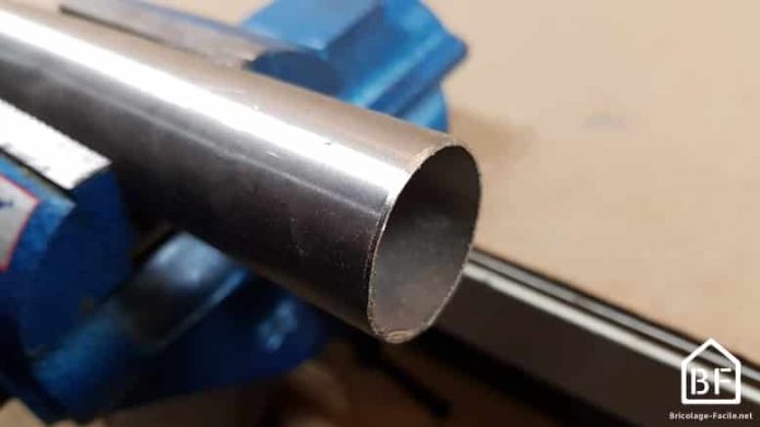 couper un tube en acier