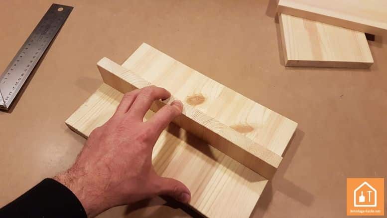 Fabriquer un marche pied en bois - placement