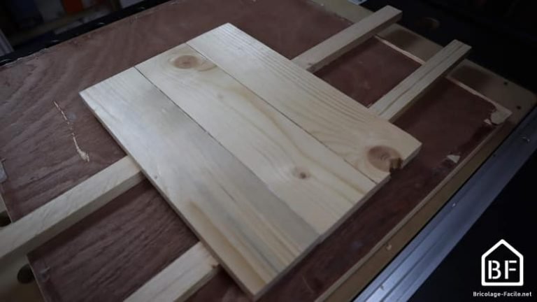 Comment fabriquer un panneau en bois - Bricolage Facile