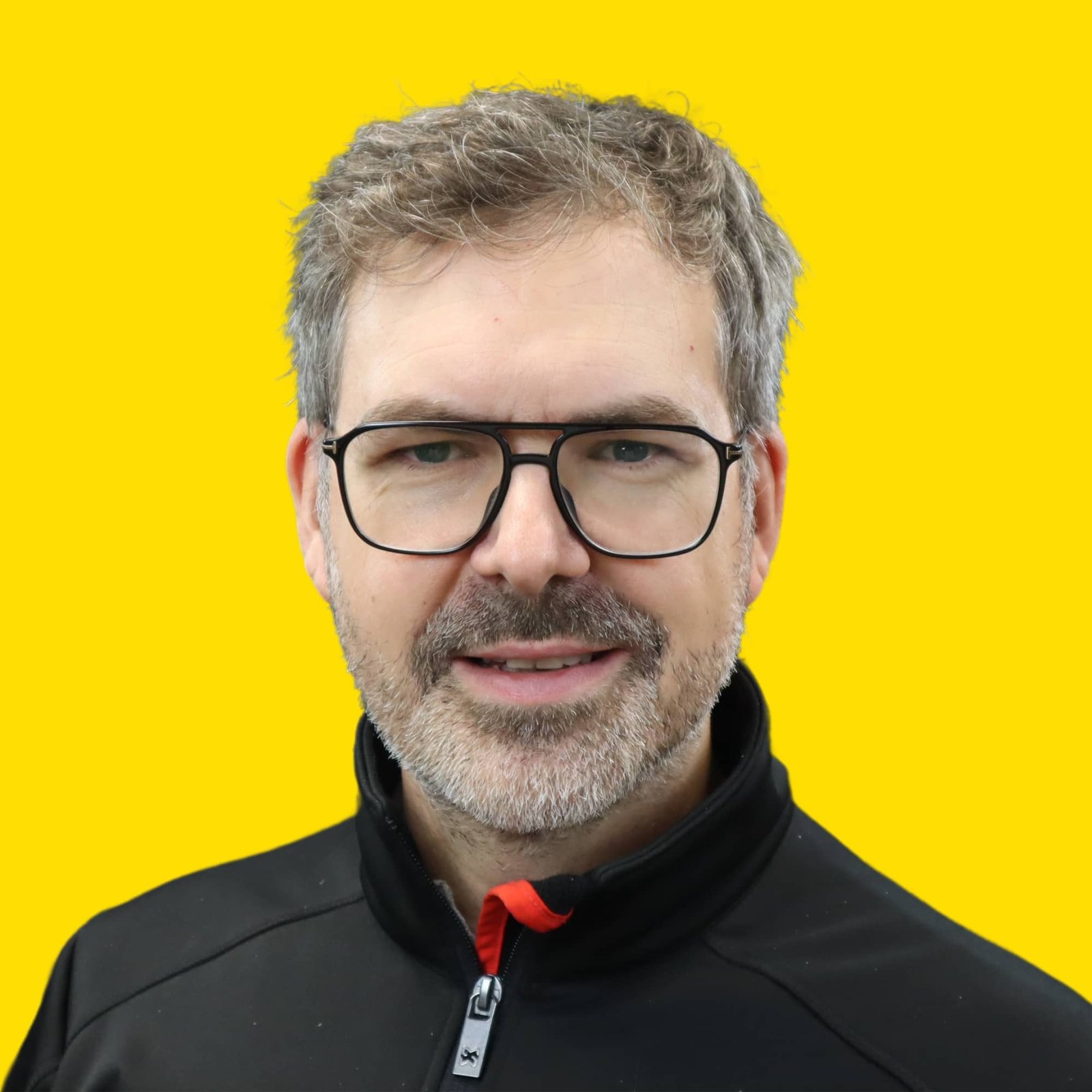 profile-cedric-bricolage-facile-light