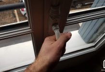 regler une fenêtre bois ou pvc